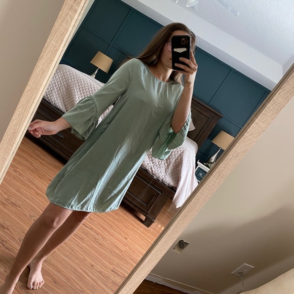 Zara Basic Ruffle Bell Sleeve Dress - Picture 12 of 12